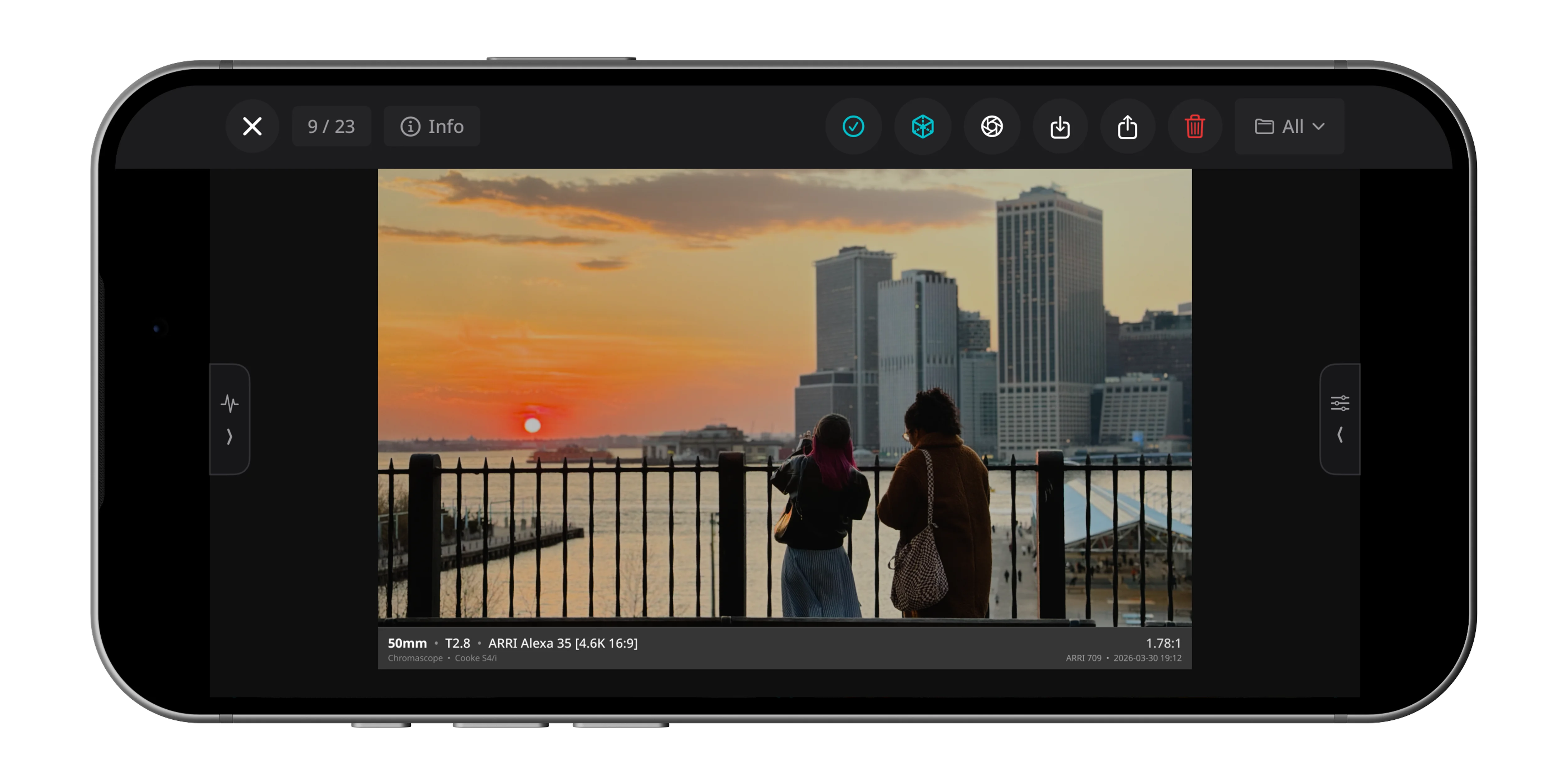 Chromascope gallery — single image view with metadata